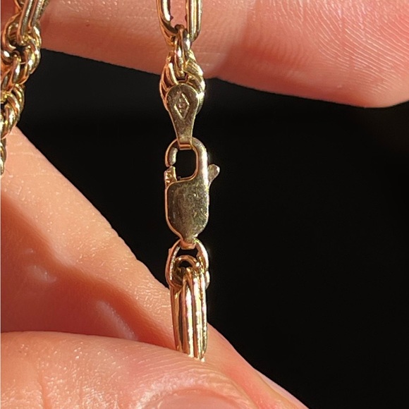 10k gold Rope necklace.Unisex-Thick and sturdy! - Picture 8 of 9